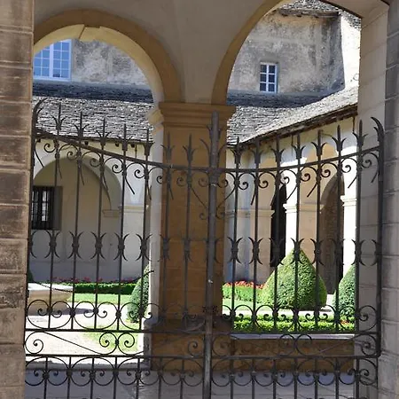 L' Atelier De La Monnaie Apartment Cremieu
